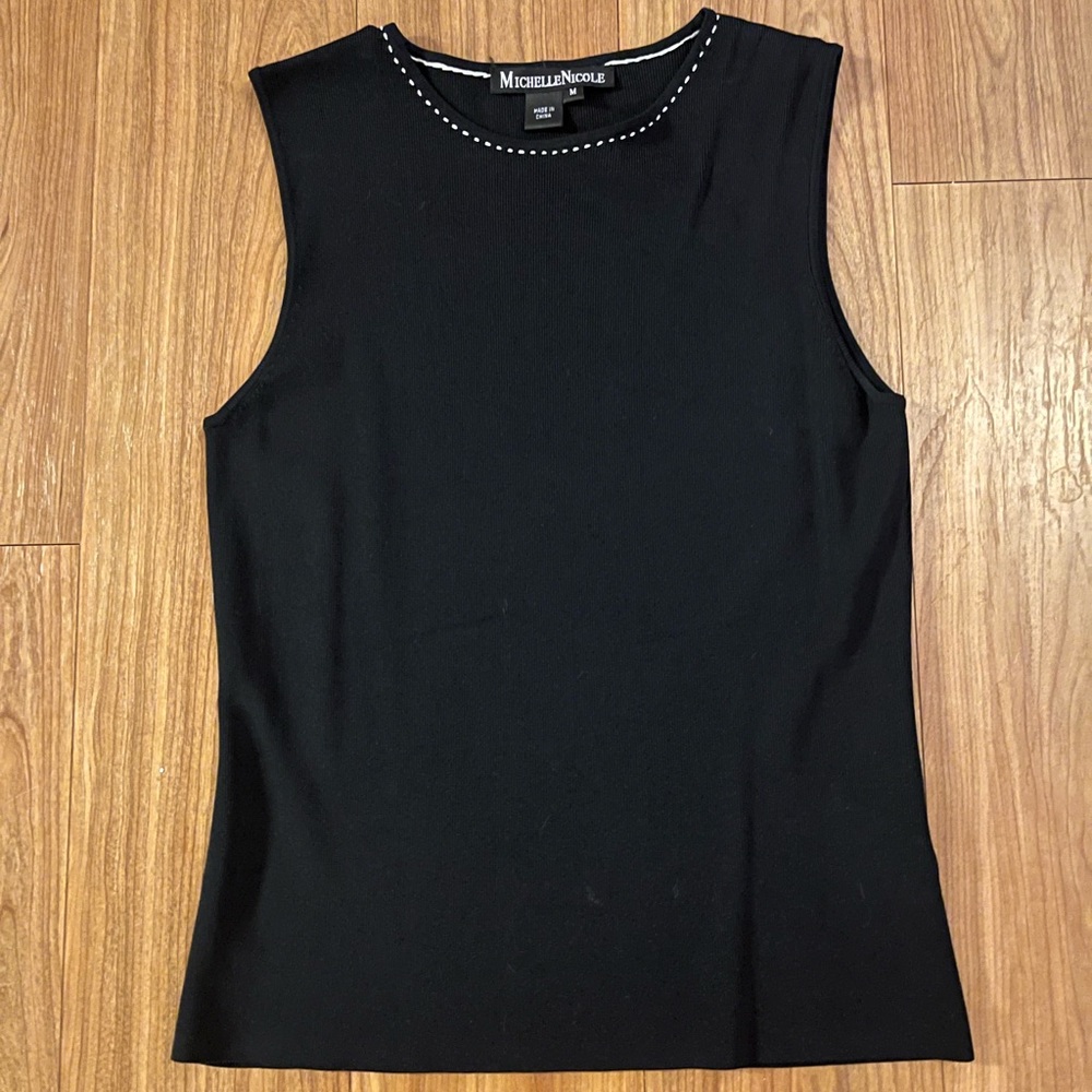 Michelle Nicole Sleeveless Top